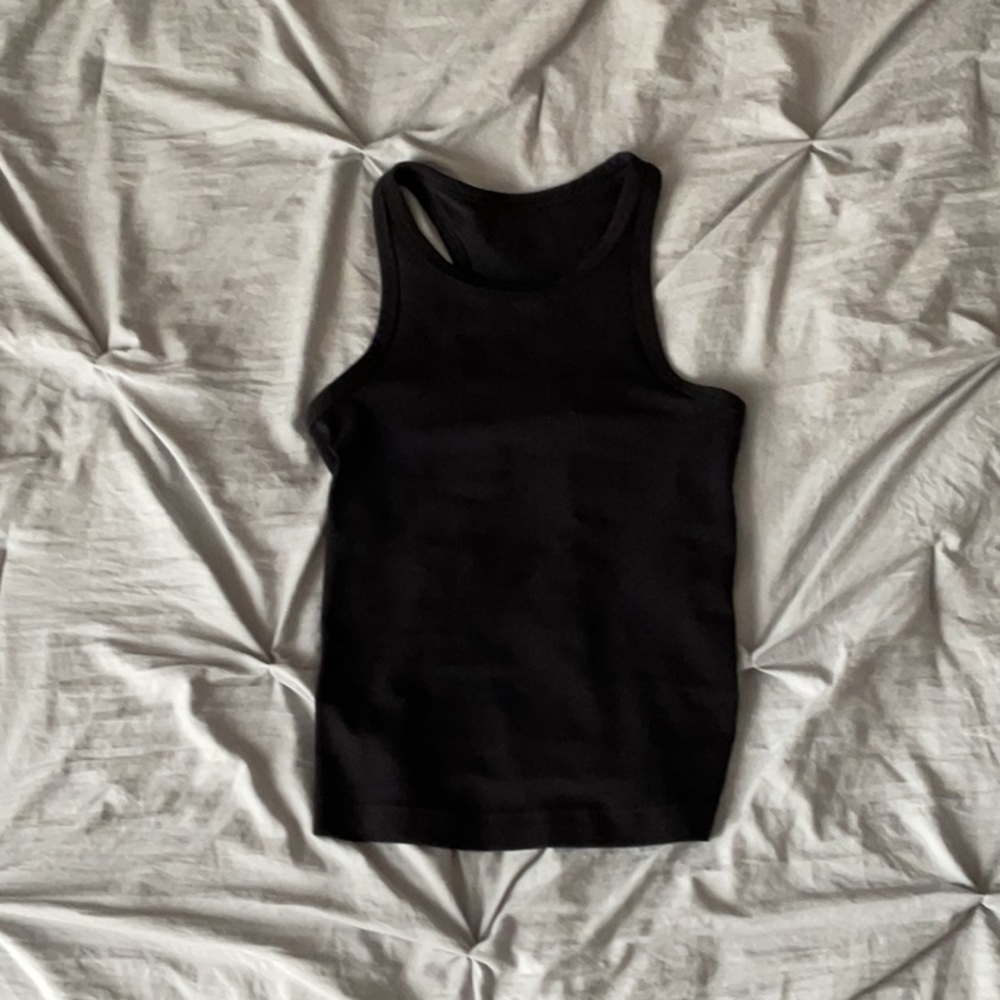 Lululemon tank top size 2